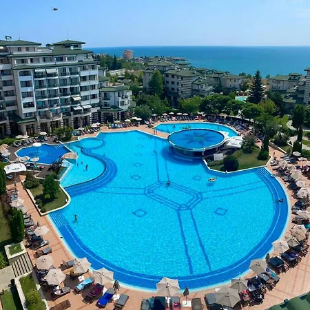 Apart Otel Apartments In Emerald Beach And Spa Resort
