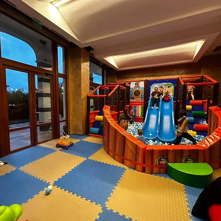 Apartments In Emerald Beach And Spa Resort Apart Otel 5*