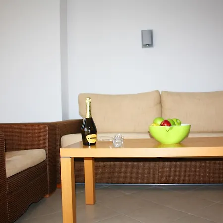 Apartments In Emerald Beach And Spa Resort Apart Otel Ravda