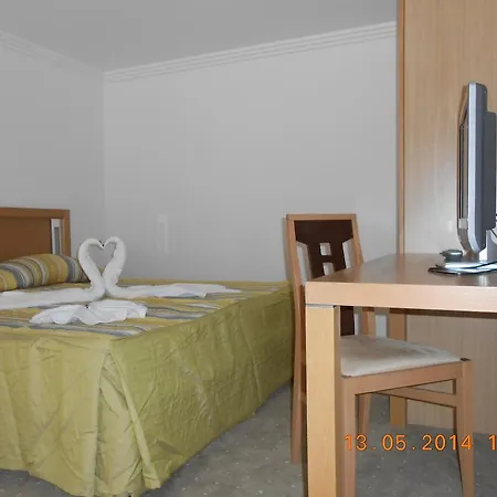 Apartments In Emerald Beach And Spa Resort Ravda