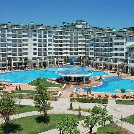 Apart Otel Apartments In Emerald Beach And Spa Resort 5*