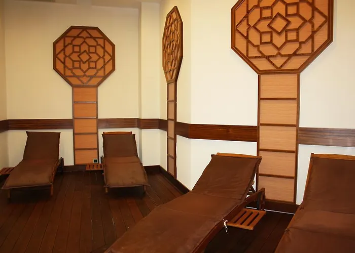 Emerald & Курортный комплекс