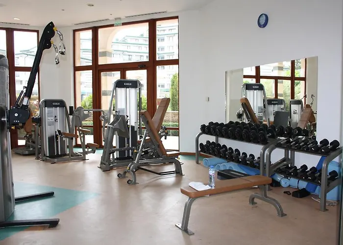 Emerald & Курортный комплекс