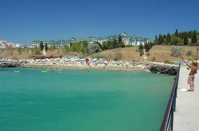 Emerald & Θέρετρο