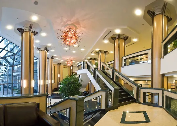 Emerald & Курортный комплекс